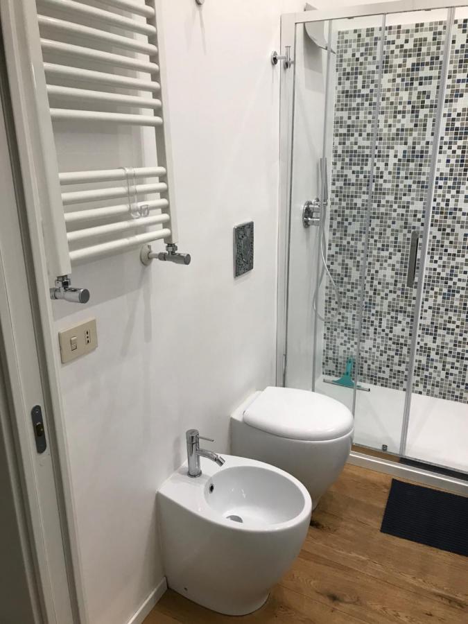 The Blu And Green Apartment Rome Bagian luar foto